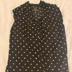 Polkadot black and white blouse